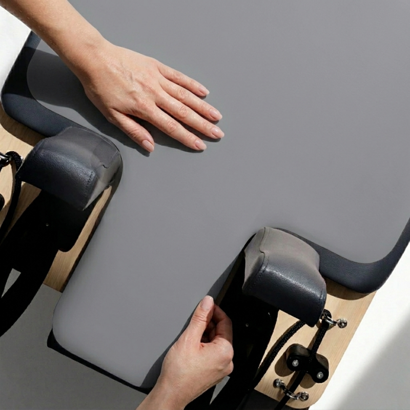 Pilates Reformer Mat Non Slip Suede Rubber 99x61cm Sweat Absorbent Cover for Balance Training - Light Grey