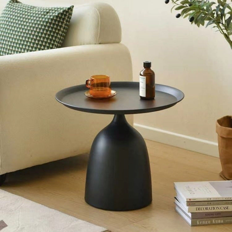 Small Round Metal Side Table 46cm Minimalist Pedestal Accent Table - Black