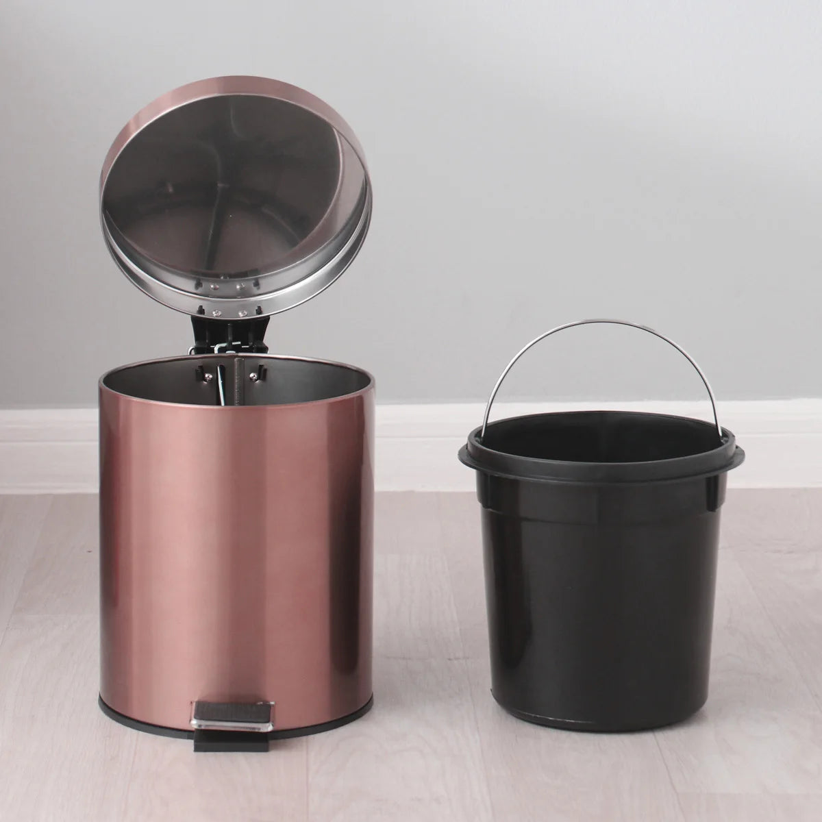 Pedal Trash Can 3L Stainless Steel Bin with Lid and Inner Bucket - Metalic Brown