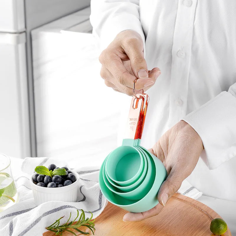 Measuring Cups 8 Piece Stainless Steel Handle Baking Cooking Measuring Spoon Set - Green