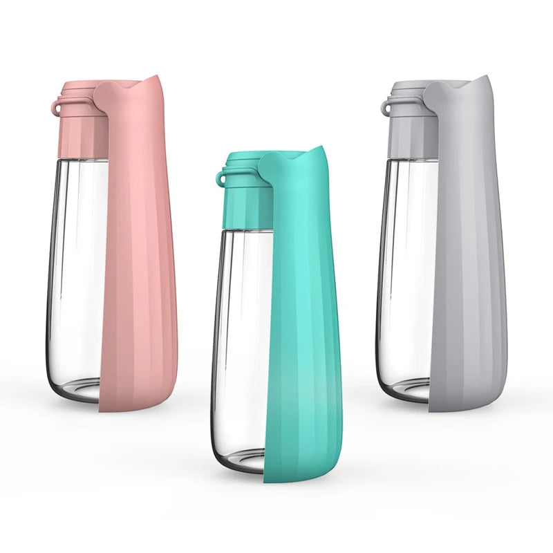 Dog Water Bottle 550mL Portable Foldable Drinking Dispenser with Travel Design - Green