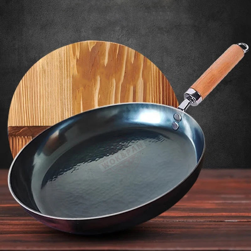 Iron Frying Pan 30cm Hand Hammered Detachable Handle Induction Compatible