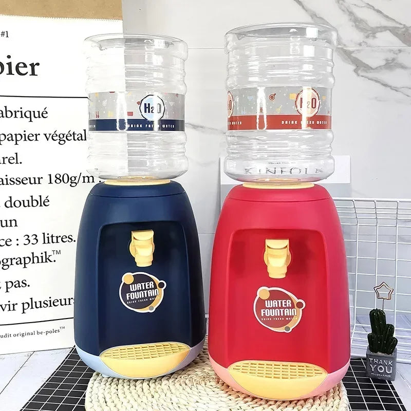 Mini Water Dispenser 1.8L Desktop Beverage Dispenser Plastic Pretend Play Prop Decor – Blue