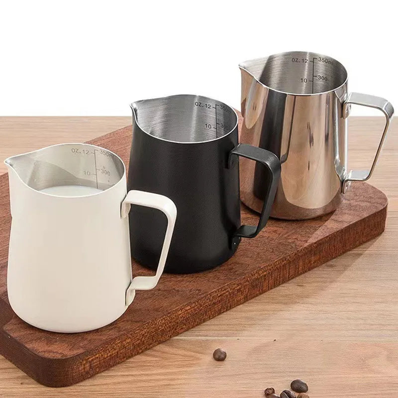 Milk Frothing Pitcher 600ml 304 Stainless Steel Latte Art Jug with Measurement Scale – Green