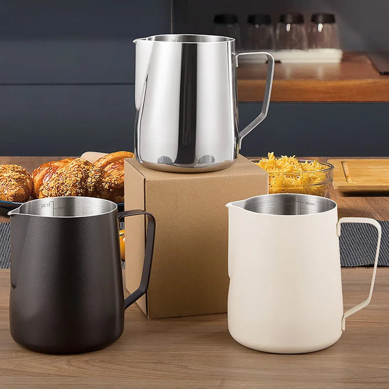 Milk Frothing Pitcher 600ml 304 Stainless Steel Latte Art Jug with Measurement Scale – Green