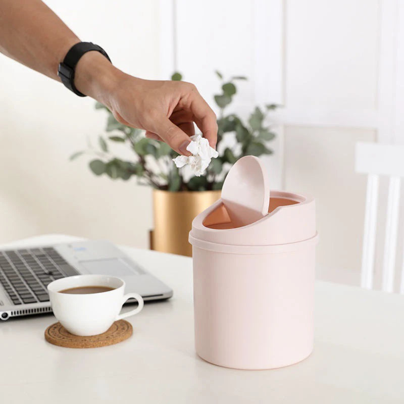 Trash Can 13cm Mini Desktop Bin with Cover - White