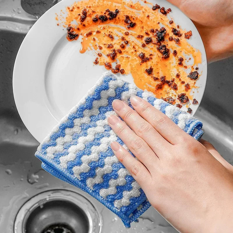 Microfiber Coral Fleece Cleaning Cloths 20x20cm Super Absorbent - Random Color 20 Pcs