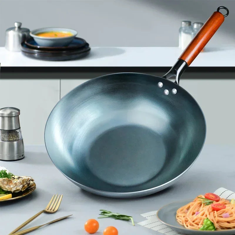 Flat Bottom Blue Iron Wok Pan 30cm Traditional Non-Coated Stir Fry Pan for Gas and Induction Cooktops