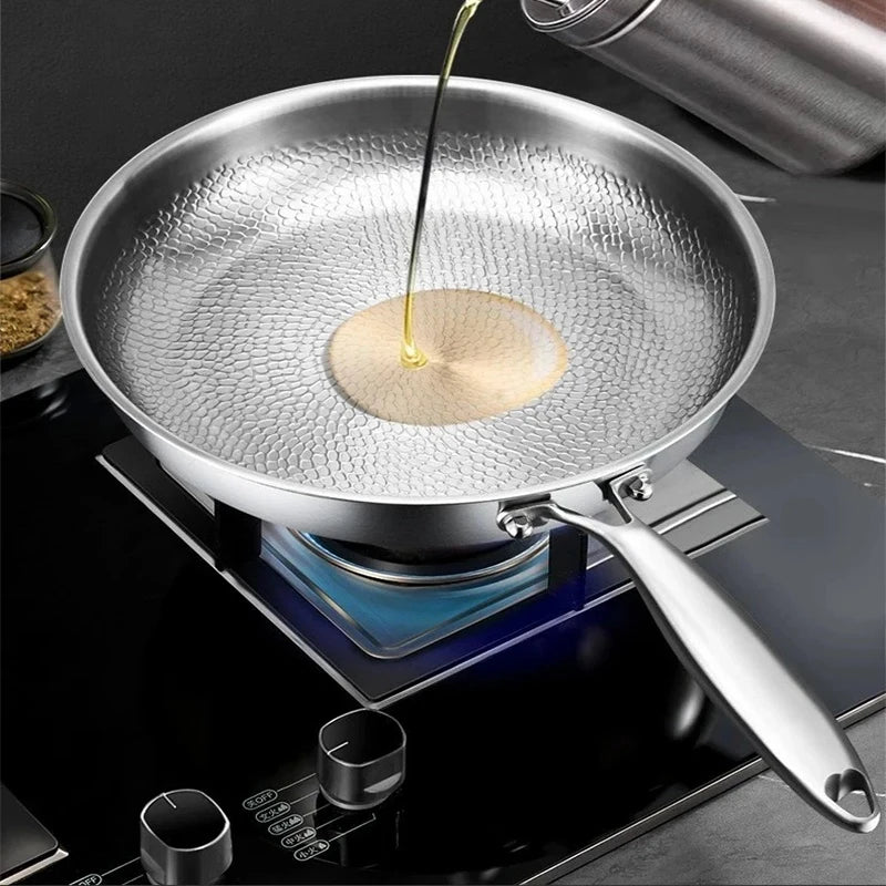 Titanium Frying Pan 26cm Hammer Pattern Uncoated Non Stick Cookware