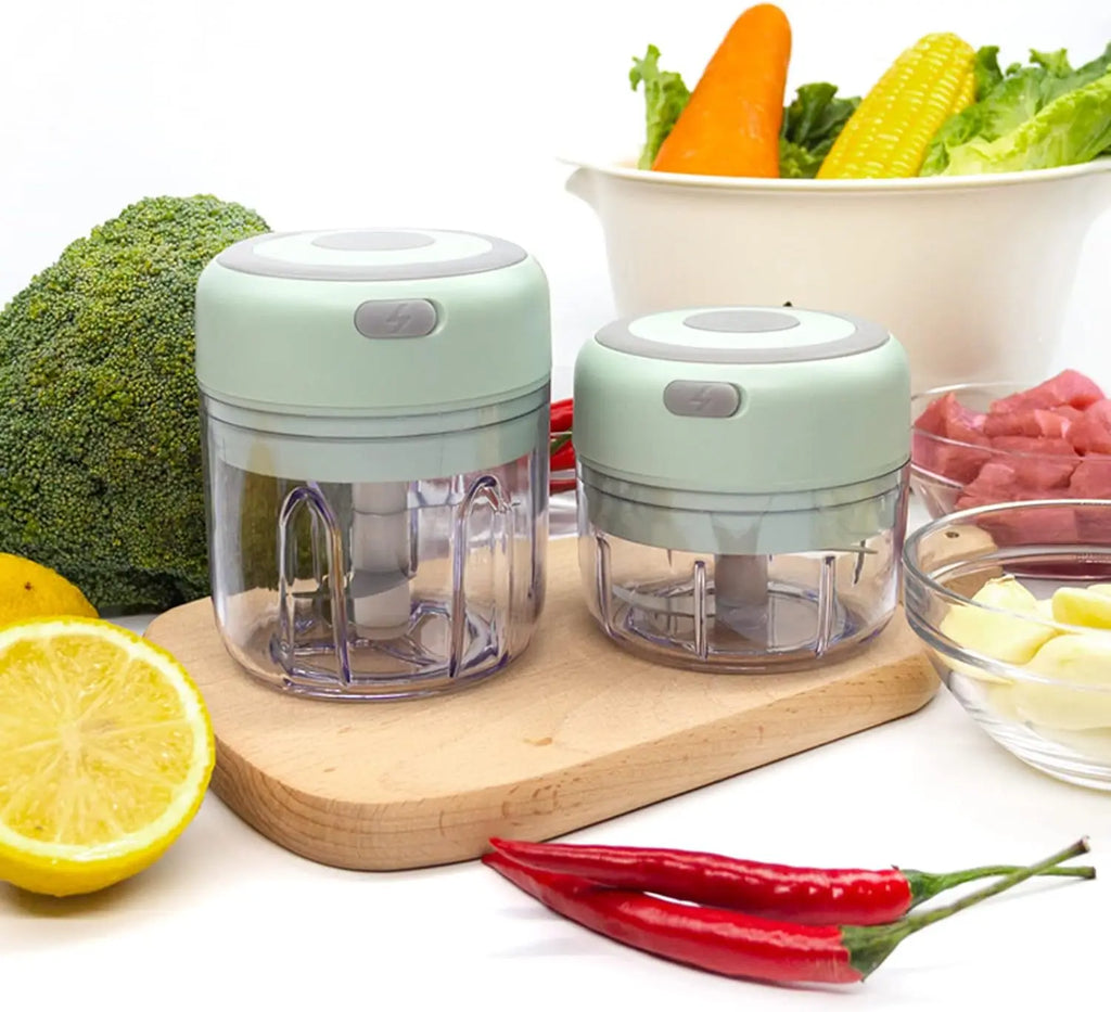 Electric Mini Garlic Chopper USB Rechargeable Food Processor Vegetable Onion Mincer – White