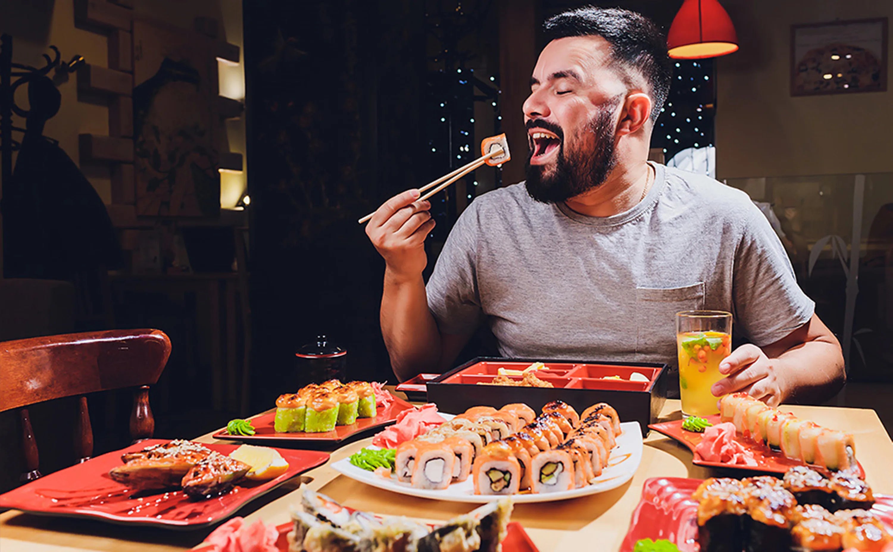 20-in-1 Sushi Making Kit with Bamboo Mats, Roller, Rice Mold and Complete Accessories