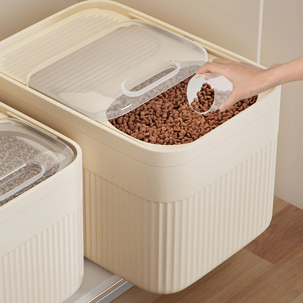 Pet Food Storage Container 15L Airtight Dry Food Bin Moisture Resistant Locking Lid – Cream