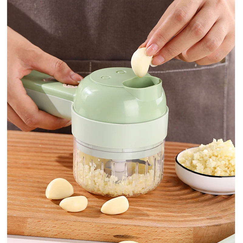 Electric Garlic Chopper 200mL 40W Rechargeable Vegetable Cutter 304 Stainless Steel Blade