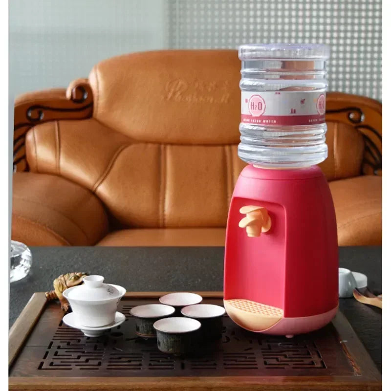Mini Water Dispenser 1.8L Desktop Beverage Dispenser Plastic Pretend Play Prop Decor – Red
