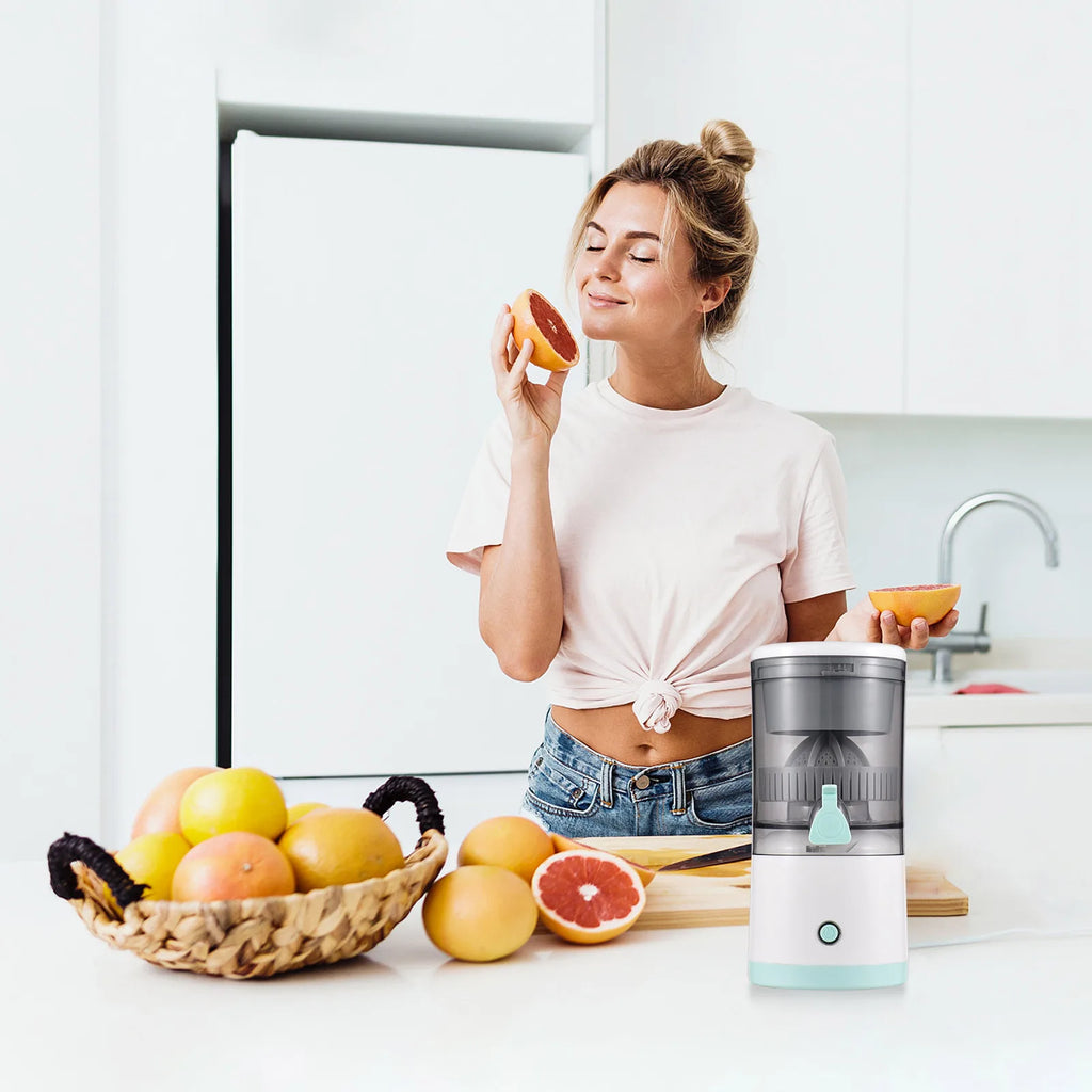 Electric Citrus Juicer 800mAh USB Rechargeable Portable Orange Lemon Squeezer - Green