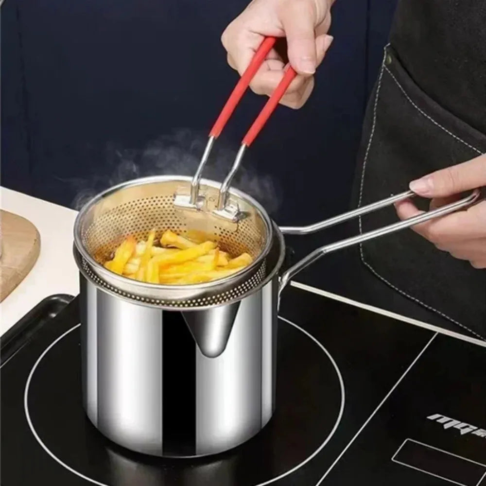 Stainless Steel Deep Fryer Pot with Oil Filter Basket Small Frying Saucepan for French Fries Chicken Wings and Tempura