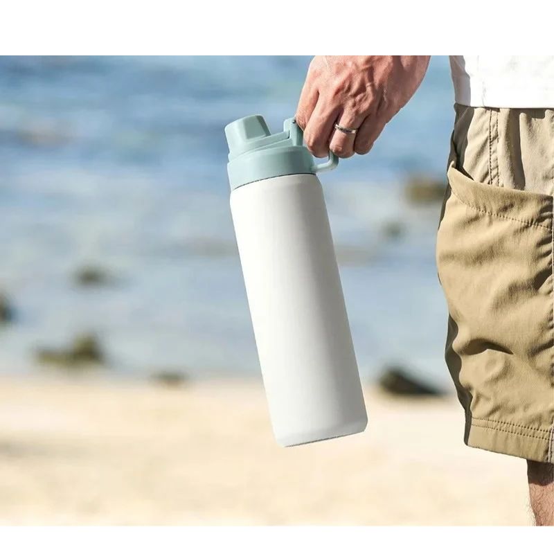 Insulated Water Bottle 1.5L 304 Stainless Steel Thermos Sports Flask - White