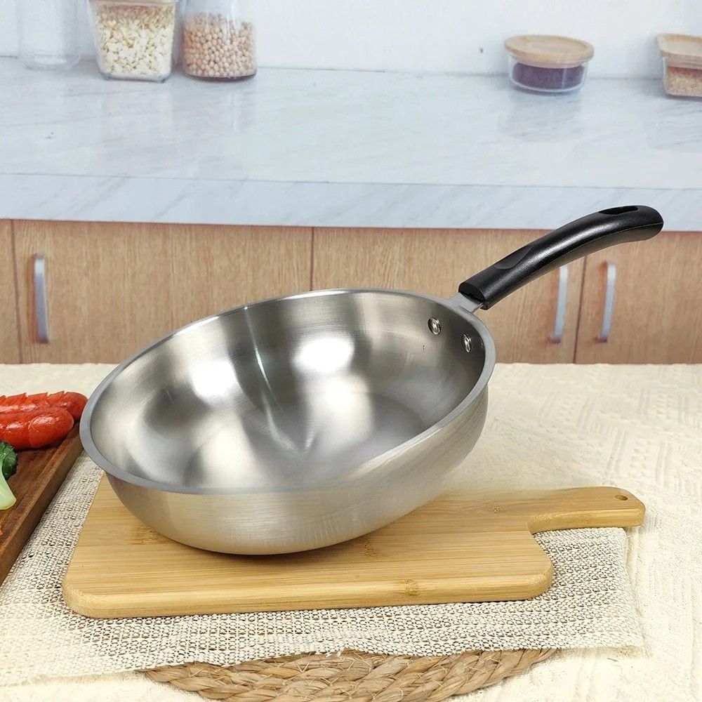 Frying Pan 26 cm Stainless Steel Uncoated Chef Pan with 19 cm Handle for Gas and Induction Cookers