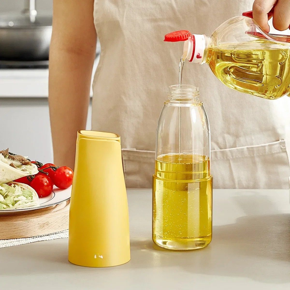 Oil Dispenser Bottle 500mL Automatic Pouring Leak Resistant Glass Kitchen Seasoning Container - Green