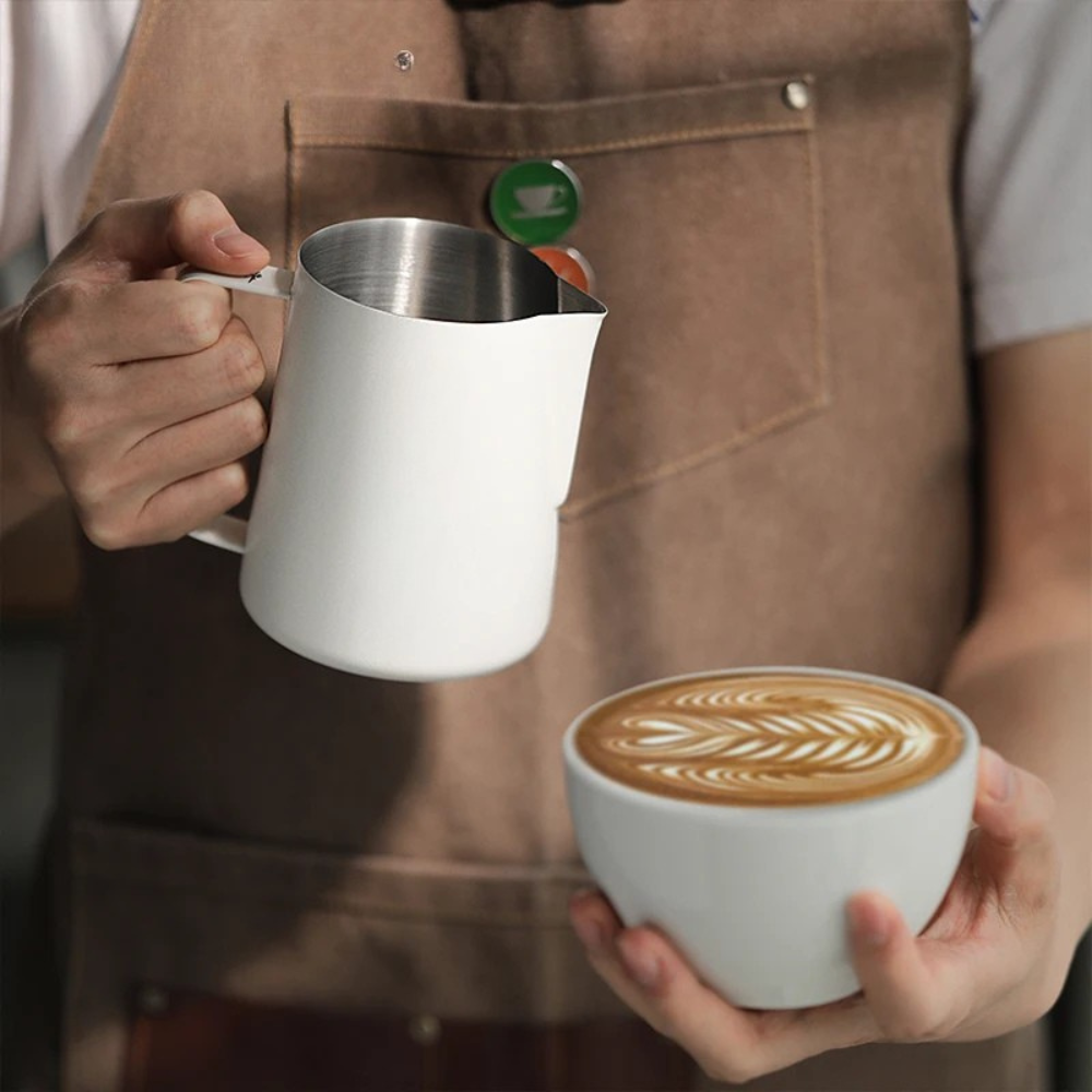 Milk Frothing Pitcher 600ml Stainless Steel Espresso Latte Jug - Silver